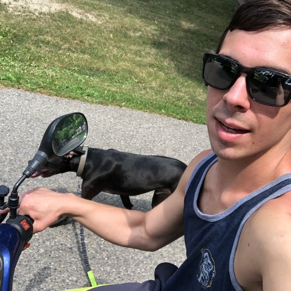 Meet the Posher - Picture 6 of 6